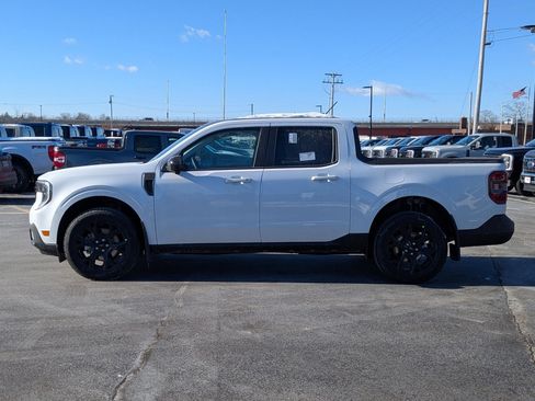 New 2026 Ford Maverick Lariat w/ Black Appearance Package image 7