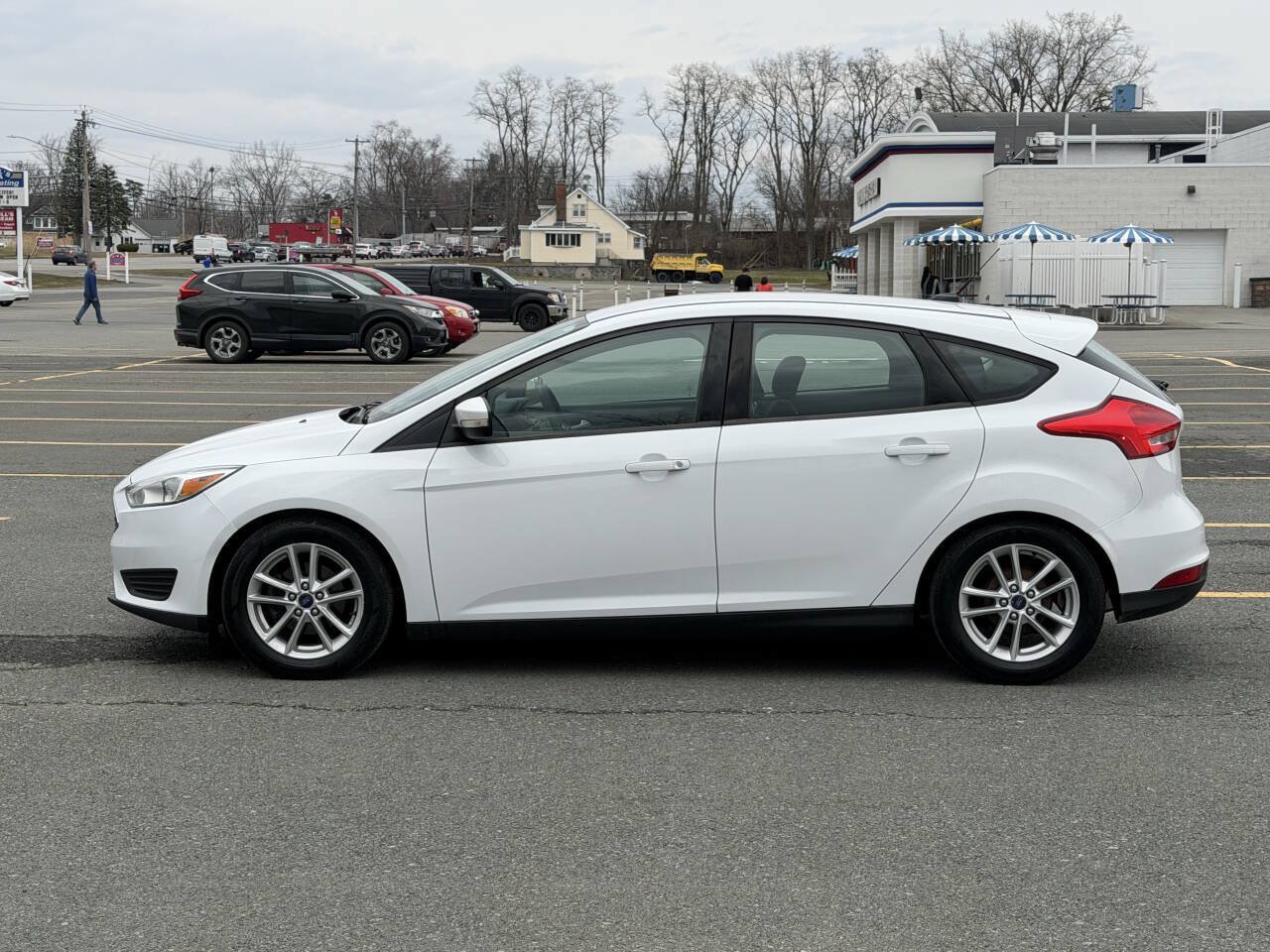 Used 2016 Ford Focus SE FWD image 8