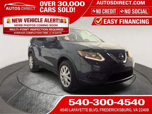Used 2016 Nissan Rogue S w/ Appearance Package FWD image 1