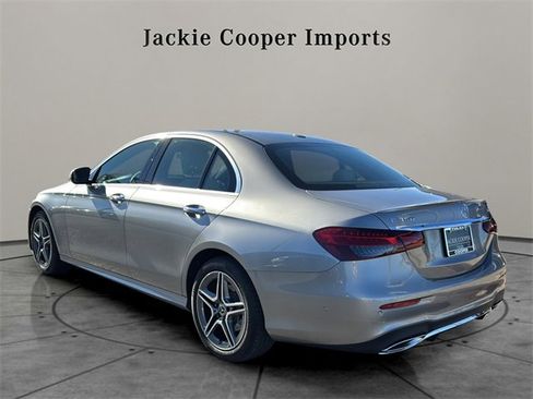 Certified 2022 Mercedes-Benz E 350 4MATIC Sedan image 3