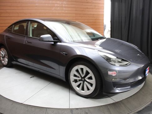 Used 2023 Tesla Model 3 Long Range image 15
