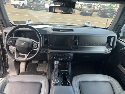 Used 2023 Ford Bronco Black Diamond AWD/4WD image 10