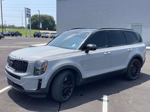 Used 2021 Kia Telluride EX w/ EX Premium Package AWD/4WD image 7