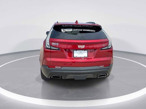 Used 2023 Cadillac XT4 Sport w/ Sun And Sound Package AWD/4WD image 8