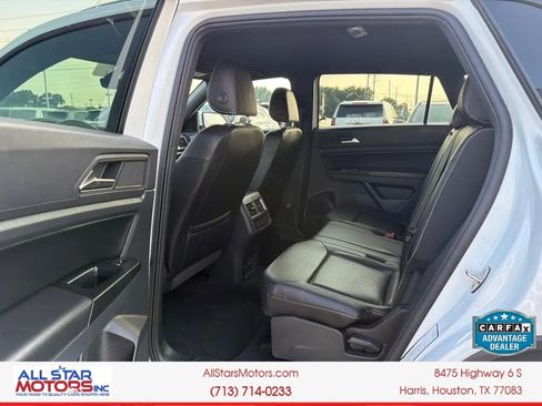 Used 2020 Volkswagen Atlas Cross Sport SE w/ Towing Package AWD/4WD image 12