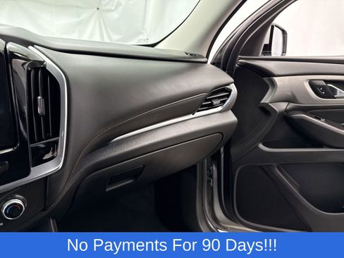 Used 2018 Chevrolet Traverse LT image 21