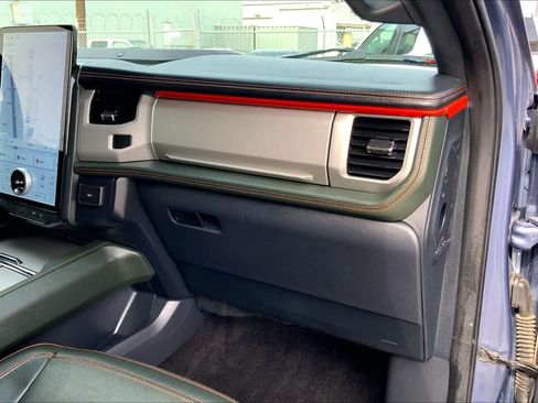 Used 2022 Ford Expedition Timberline image 17