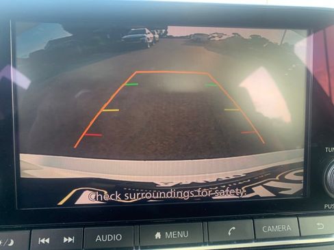 Used 2025 Nissan Altima 2.5 SV FWD image 19