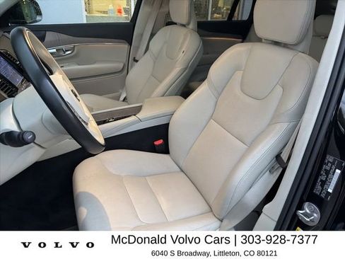 Used 2023 Volvo XC90 B5 Plus w/ Protection Package Premier AWD/4WD image 9