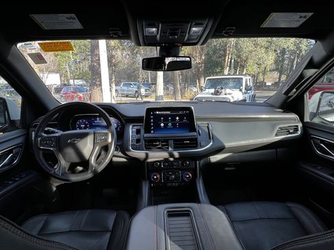 Used 2022 Chevrolet Tahoe RST w/ Luxury Package image 38