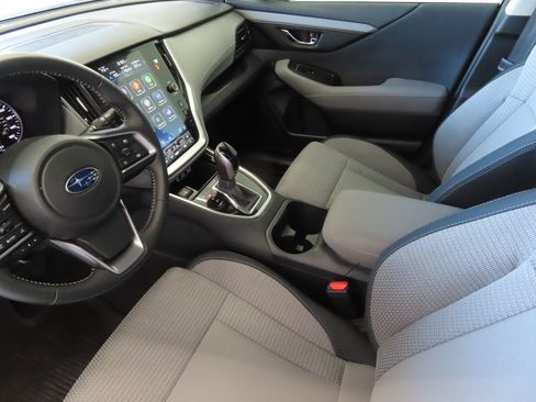 Used 2025 Subaru Outback Premium w/ Popular Package #1 AWD/4WD image 20