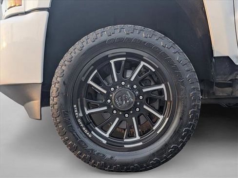 Used 2018 Chevrolet Silverado 2500 LTZ w/ Duramax Plus Package image 24