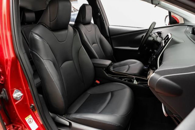 Used 2017 Toyota Prius Three Touring w/ Carpet Mat Package FWD image 35