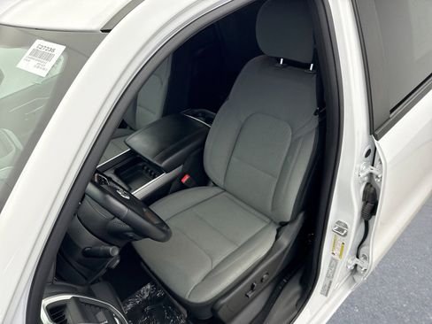 Used 2023 RAM 1500 Big Horn image 11