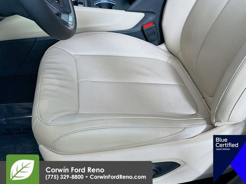 Used 2025 Jeep Grand Cherokee L Limited w/ Luxury Tech Group II AWD/4WD image 24