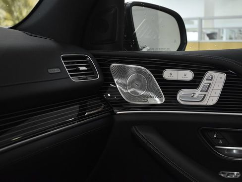 Certified 2024 Mercedes-Benz GLE 580 4MATIC image 31