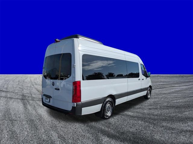 Used 2025 Mercedes-Benz Sprinter 2500 image 4
