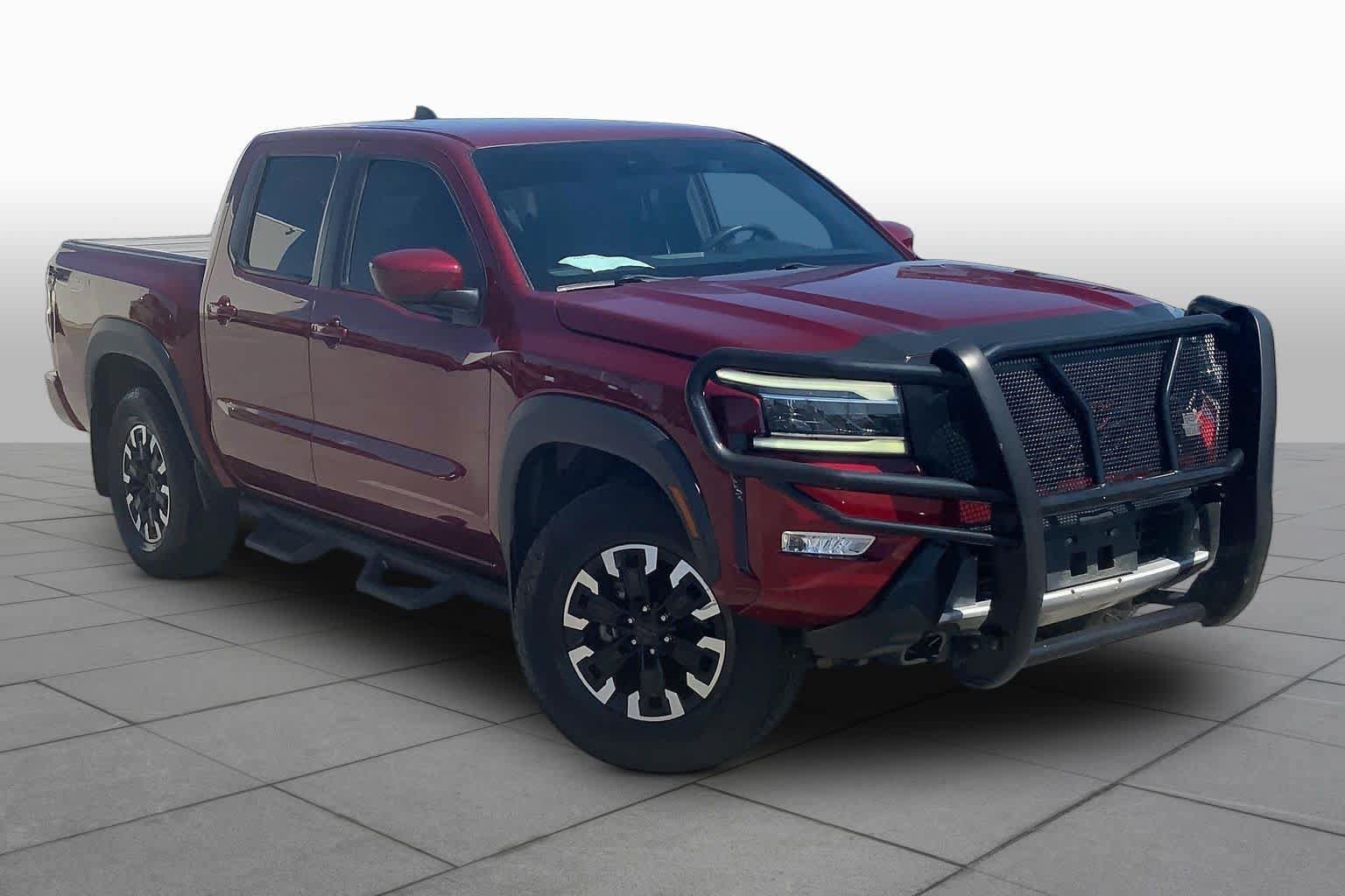 Used 2022 Nissan Frontier PRO-4X w/ Off-Road Protection Package AWD/4WD image 2
