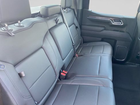 Used 2023 Chevrolet Silverado 1500 LTZ AWD/4WD image 13