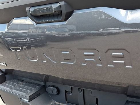 Used 2024 Toyota Tundra SR5 AWD/4WD image 33