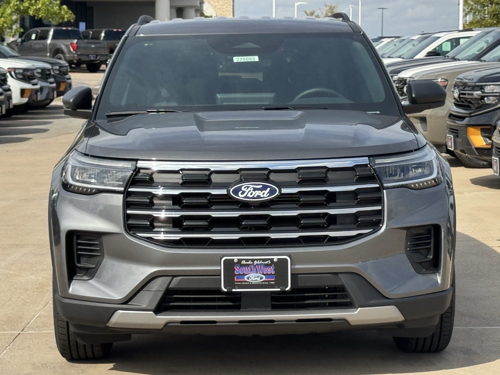New 2027 Ford Explorer Active RWD image 8