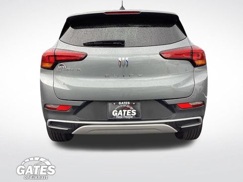 Used 2025 Buick Encore GX Preferred AWD/4WD image 9