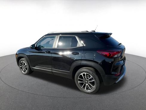 Used 2025 Chevrolet TrailBlazer LT image 10