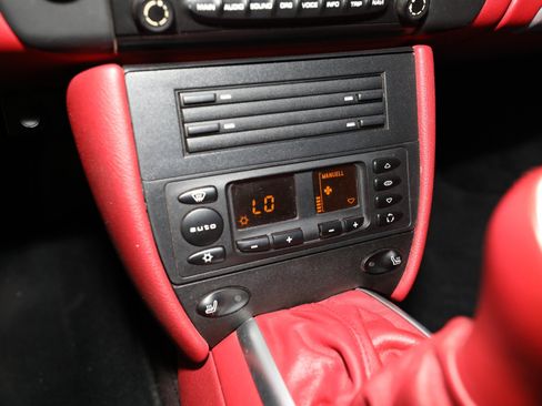 Used 2004 Porsche 911 Turbo AWD/4WD image 67