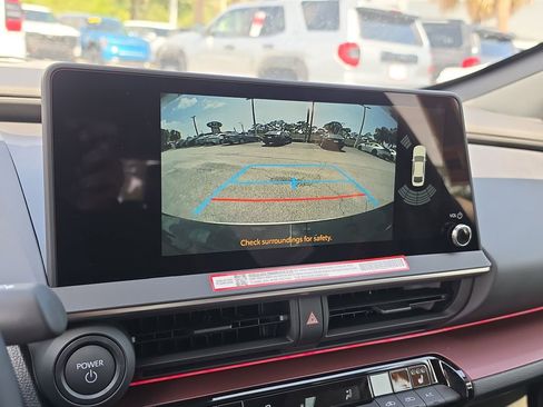 New 2026 Toyota Prius Plug-In Hybrid FWD image 20
