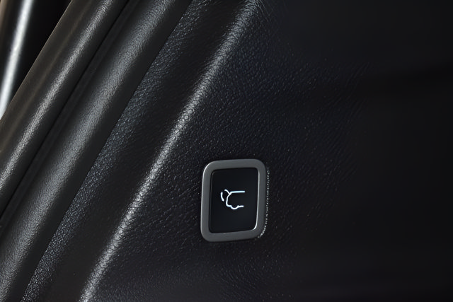 New 2026 Chrysler Pacifica Select FWD image 33