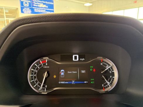 Certified 2023 Honda Ridgeline Sport image 13