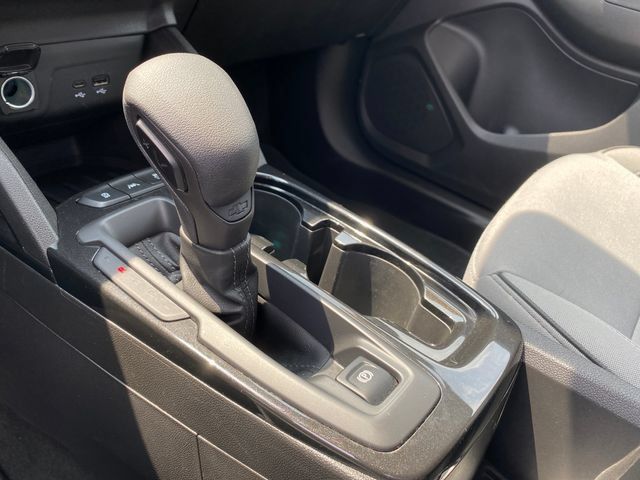 Used 2025 Chevrolet TrailBlazer LT AWD/4WD image 13