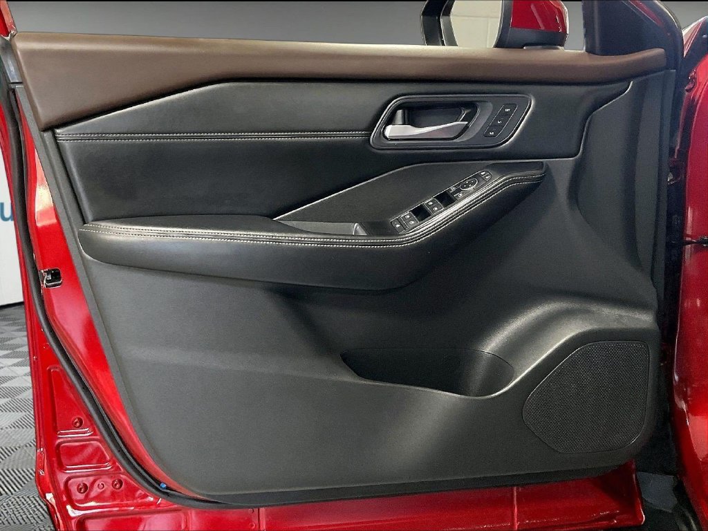 Certified 2023 Nissan Rogue SL w/ SL Premium Package AWD/4WD image 9