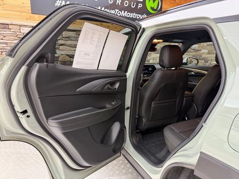 Used 2024 Chevrolet TrailBlazer ACTIV w/ Driver Confidence Package AWD/4WD image 37