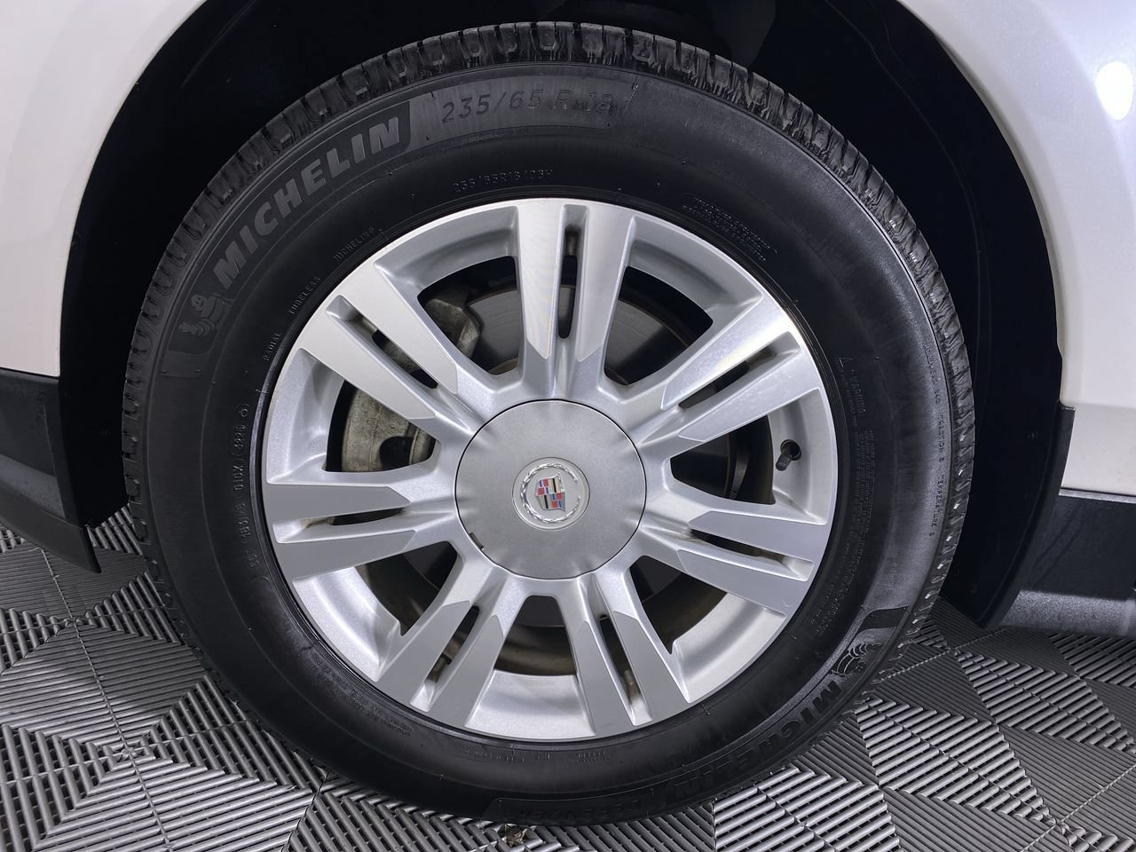 Used 2015 Cadillac SRX Luxury FWD image 15