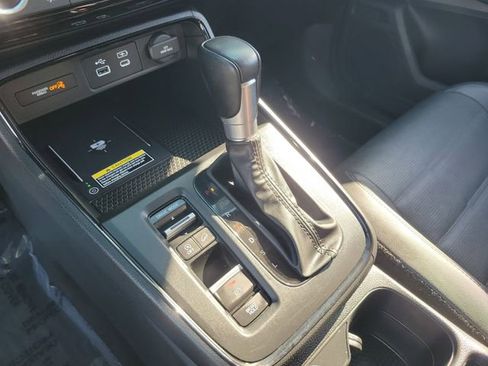 Used 2024 Honda CR-V EX-L image 31