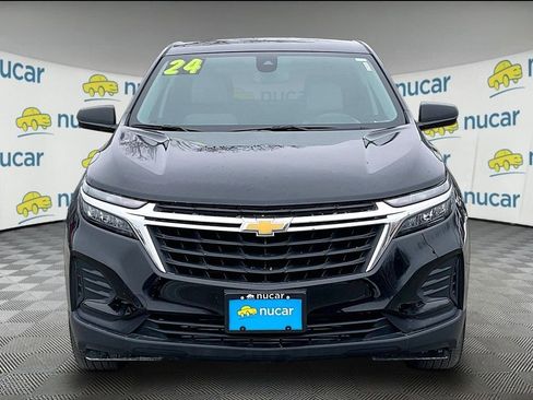 Used 2024 Chevrolet Equinox LS image 2