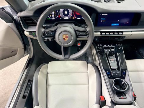 Certified 2025 Porsche 911 Carrera RWD image 16