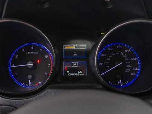 Used 2016 Subaru Outback 2.5i Limited AWD/4WD image 30