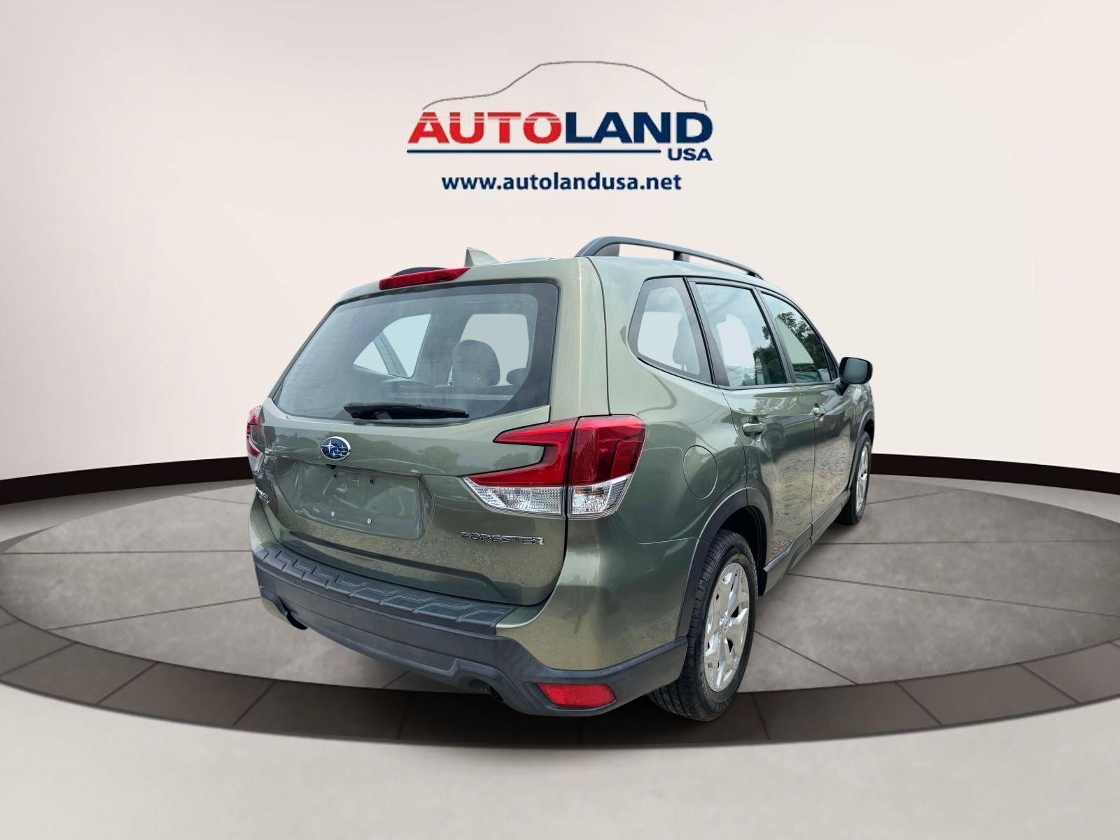 Used 2019 Subaru Forester w/ Alloy Wheel Package AWD/4WD image 3