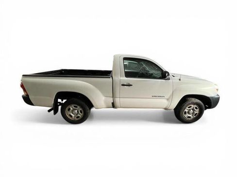 Used 2008 Toyota Tacoma Base 4x2 2dr Regular Cab 6.1 f image 7