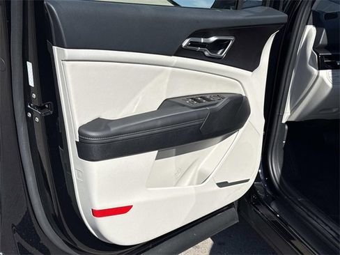 New 2026 Kia Sportage EX w/ EX Panorama Roof Package image 10
