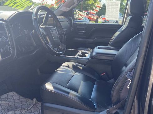Used 2014 GMC Sierra 1500 SLT w/ All-Terrain Package AWD/4WD image 11