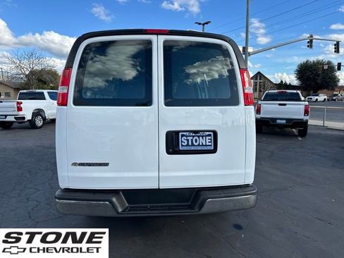 Certified 2024 Chevrolet Express 2500 Work Van w/ Driver Convenience Package image 8