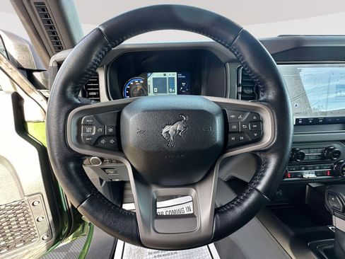 Used 2024 Ford Bronco Everglades image 15