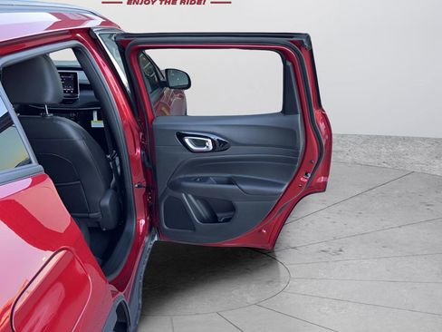 New 2026 Jeep Compass Latitude AWD/4WD image 36