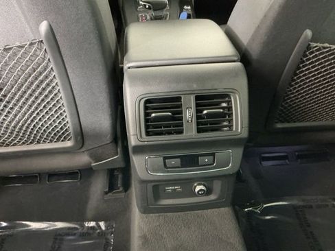 Used 2020 Audi Q5 2.0T Premium Plus w/ Premium Plus Package image 26