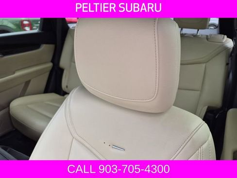Used 2019 Cadillac XT5 FWD image 23