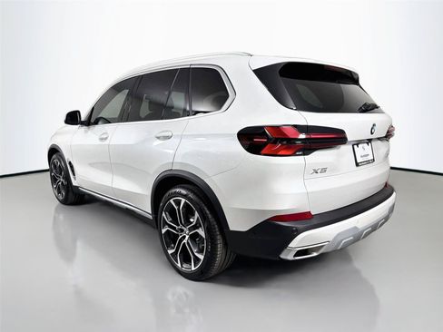 New 2026 BMW X5 xDrive40i w/ Climate Comfort Package AWD/4WD image 7