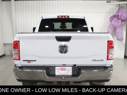 Used 2023 RAM 2500 Big Horn w/ Cold Weather Group AWD/4WD image 30